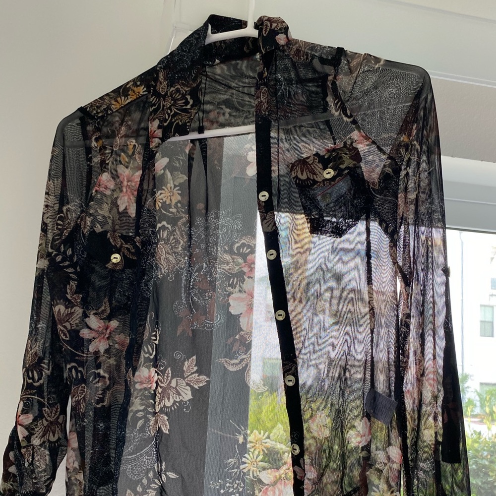 Floral Design Button Down